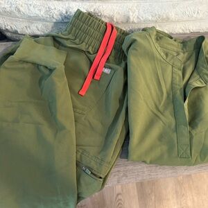 Dark Olive Large Rafaela top, XL high-waisted Zamora